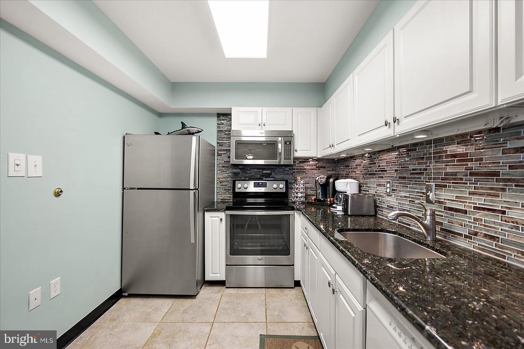 10700 COASTAL HIGHWAY 1406
