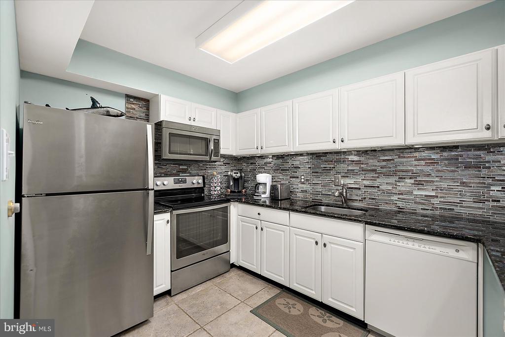 10700 COASTAL HIGHWAY 1406