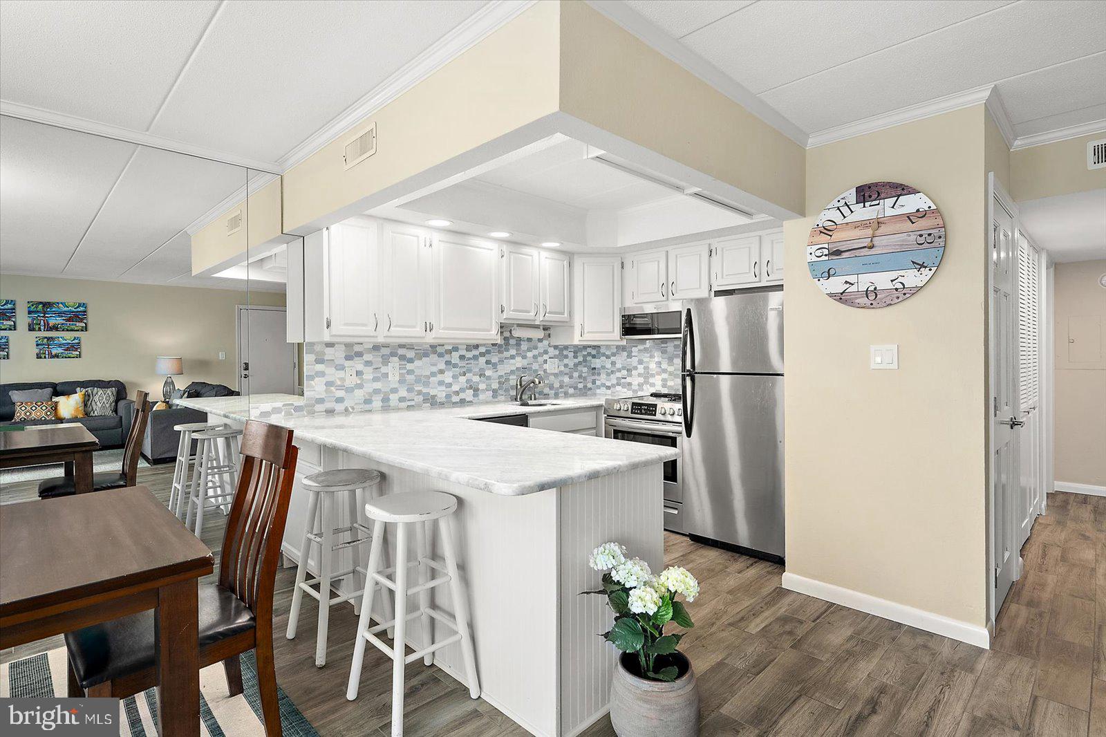 3801 ATLANTIC AVENUE 403