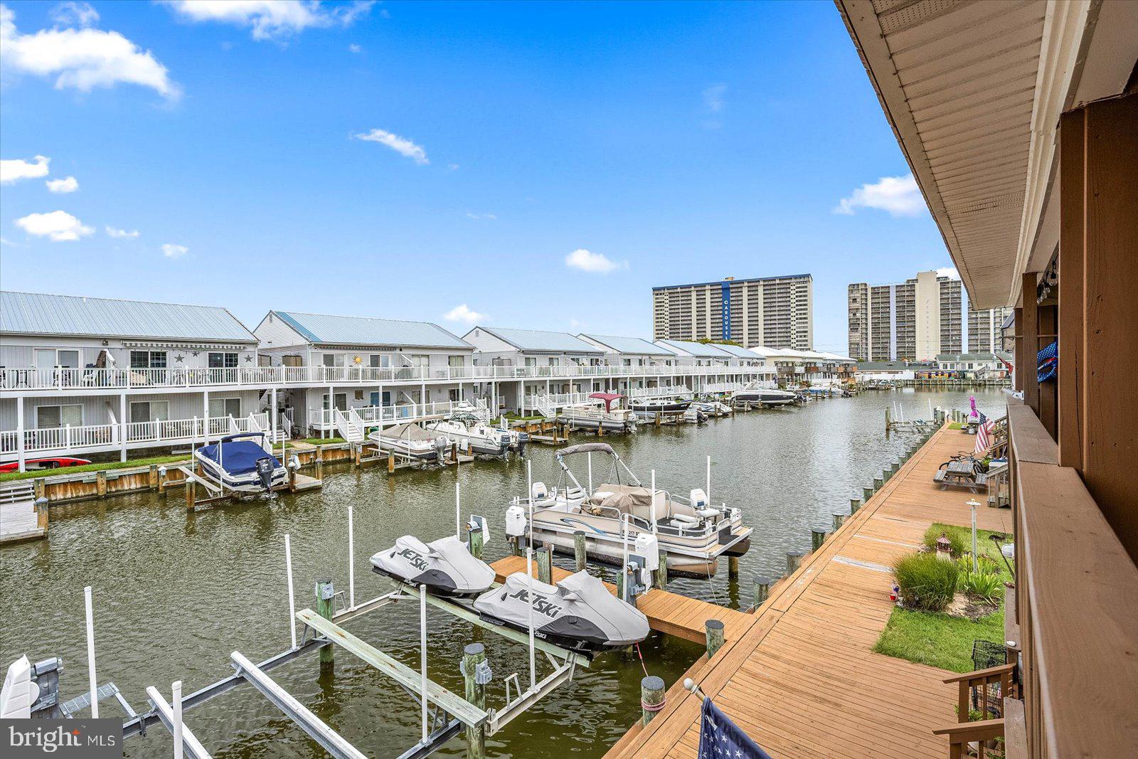 128 CAPTAINS QUARTERS ROAD 203