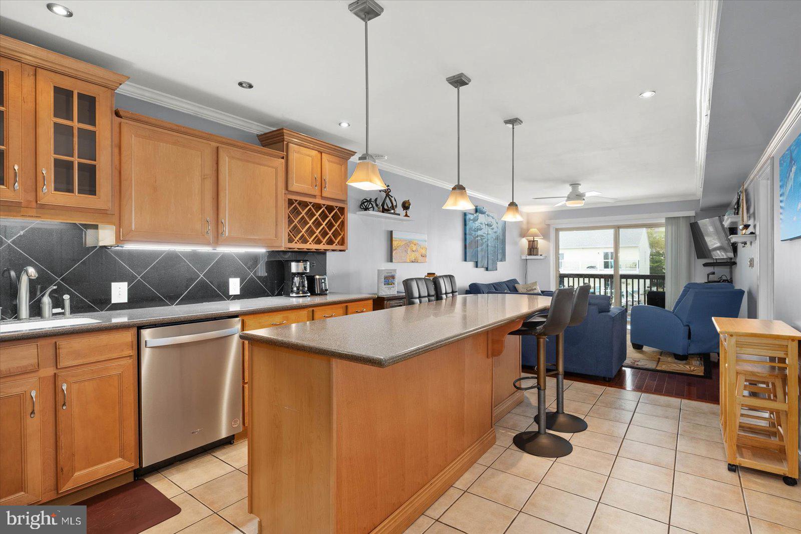 128 CAPTAINS QUARTERS ROAD 203