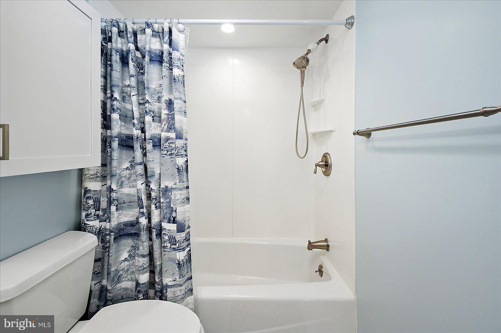 11604 COASTAL HIGHWAY 1207