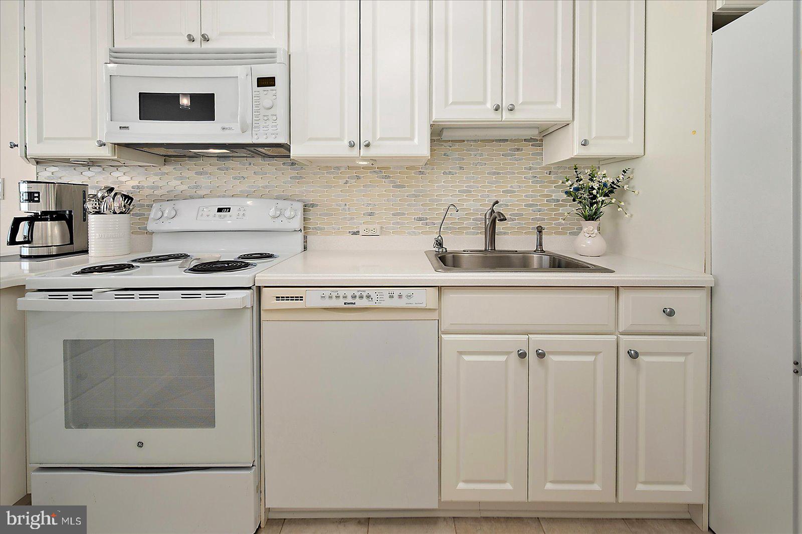 11604 COASTAL HIGHWAY 1207