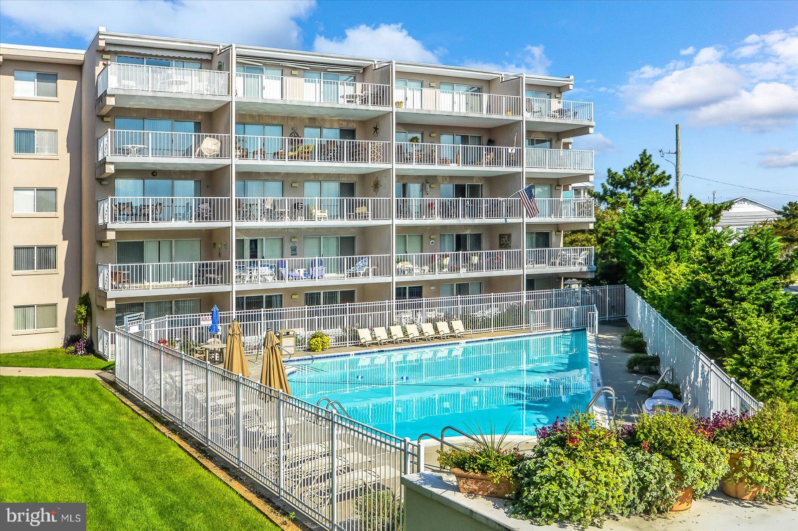 7901 COASTAL HIGHWAY A40401