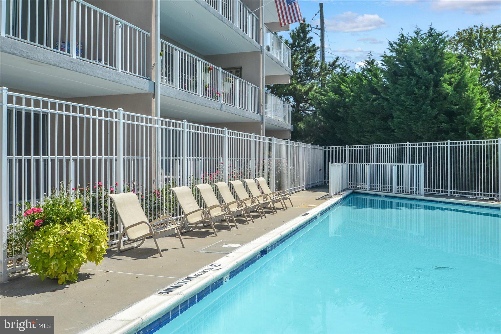 7901 COASTAL HIGHWAY A40401