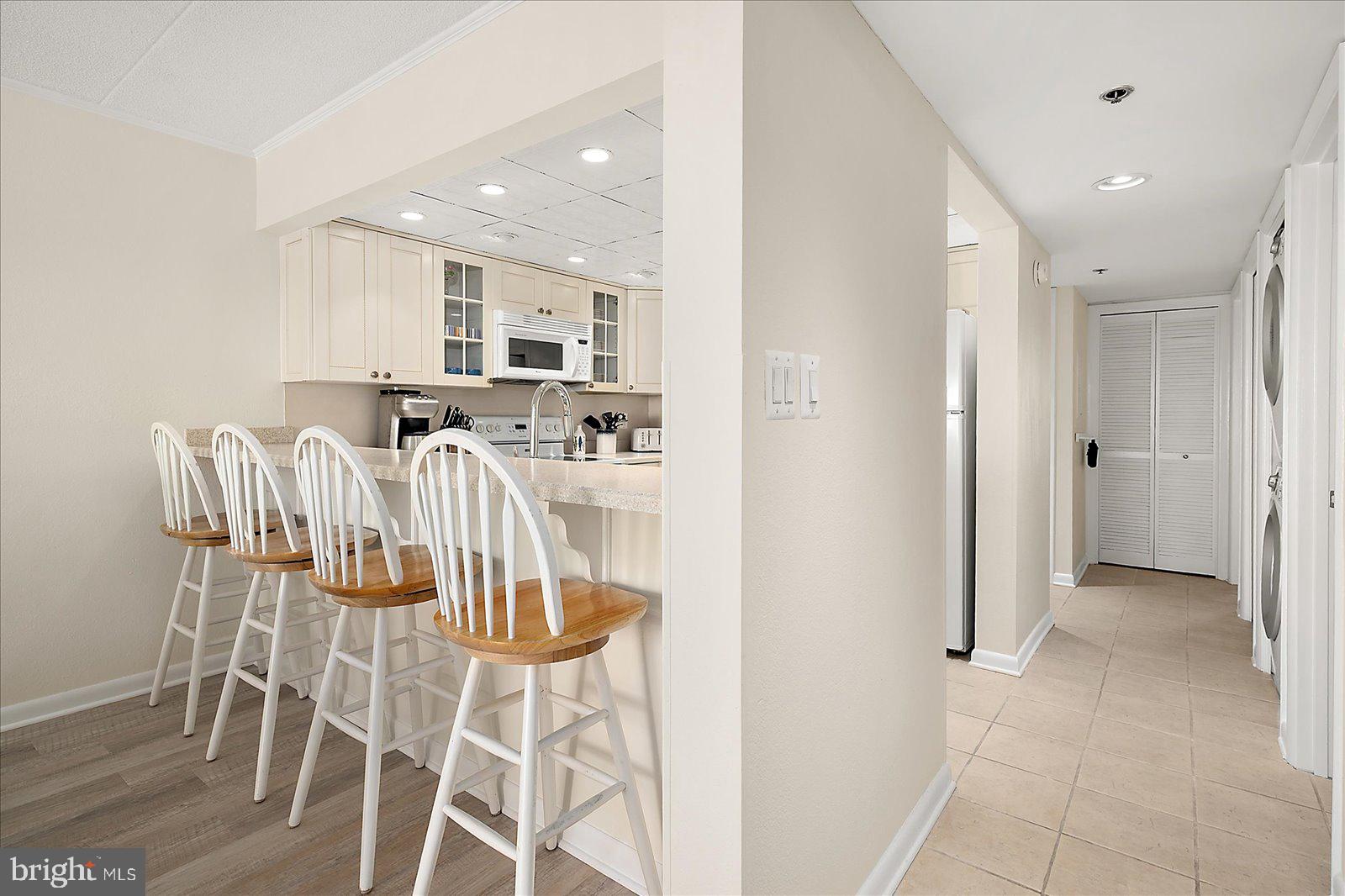 7901 COASTAL HIGHWAY A40401