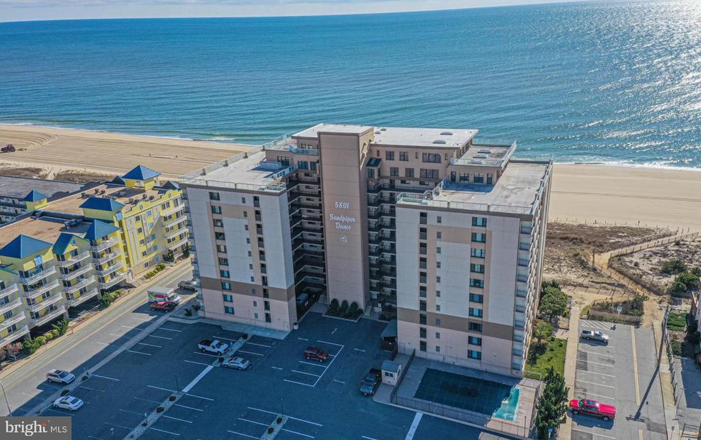 5801 ATLANTIC AVENUE 305