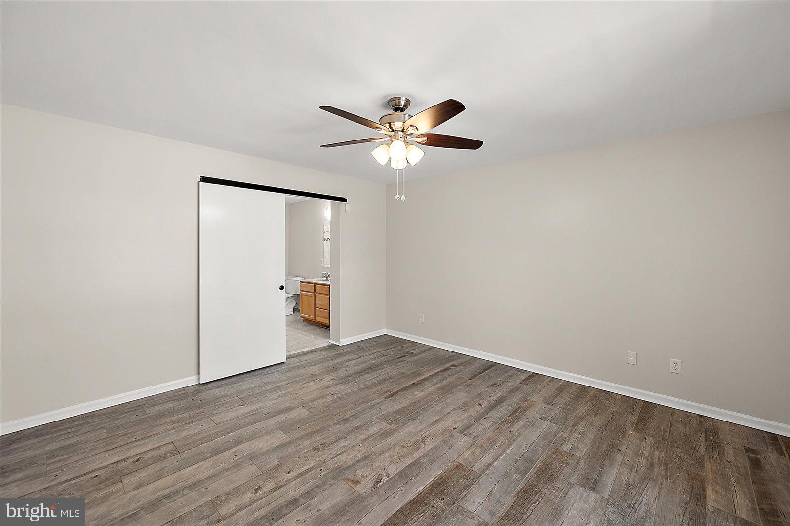 7109 ARCADIA CIRCLE