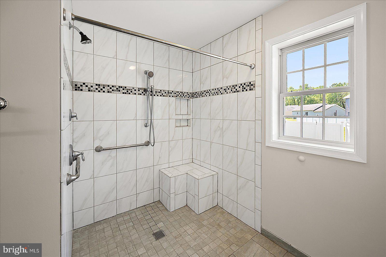 7109 ARCADIA CIRCLE