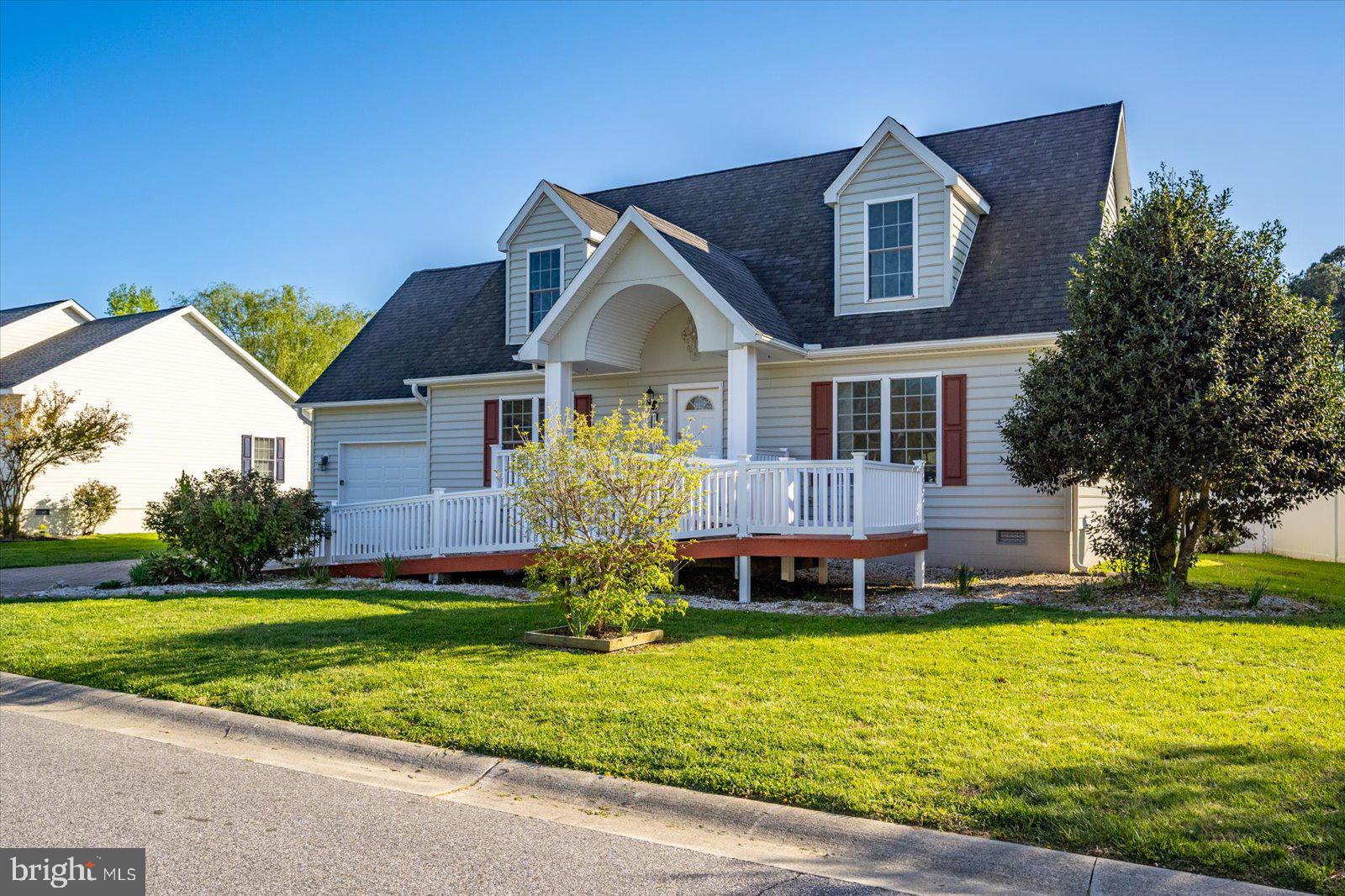 7109 ARCADIA CIRCLE