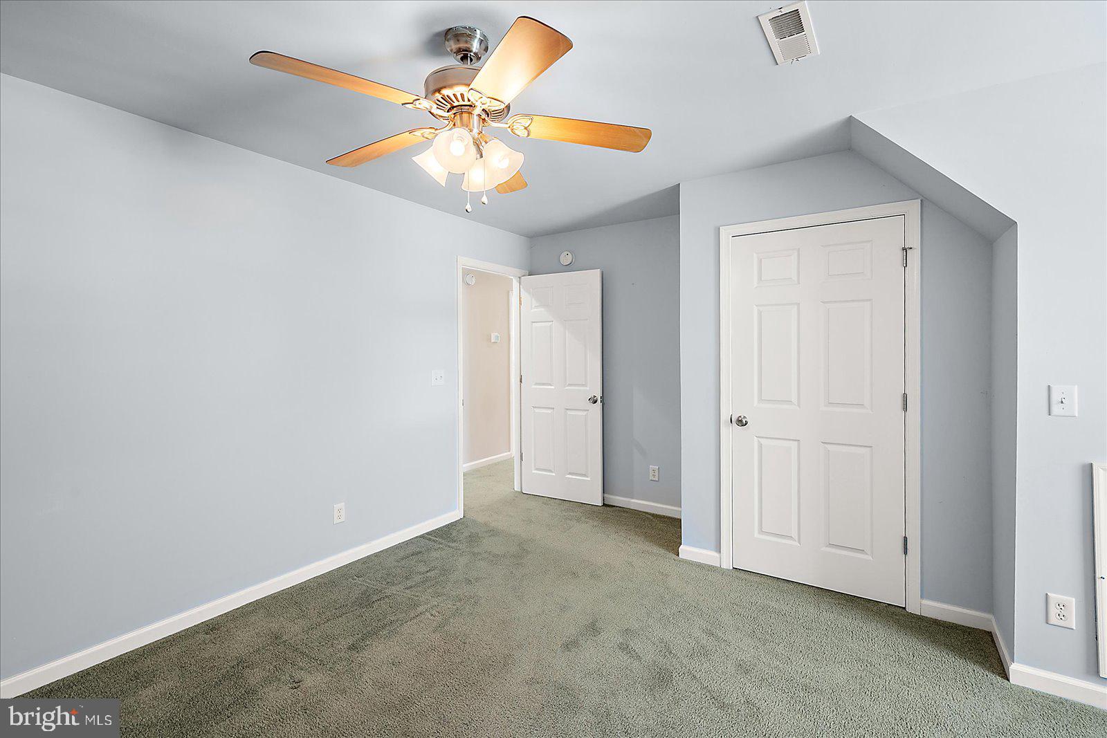 7109 ARCADIA CIRCLE