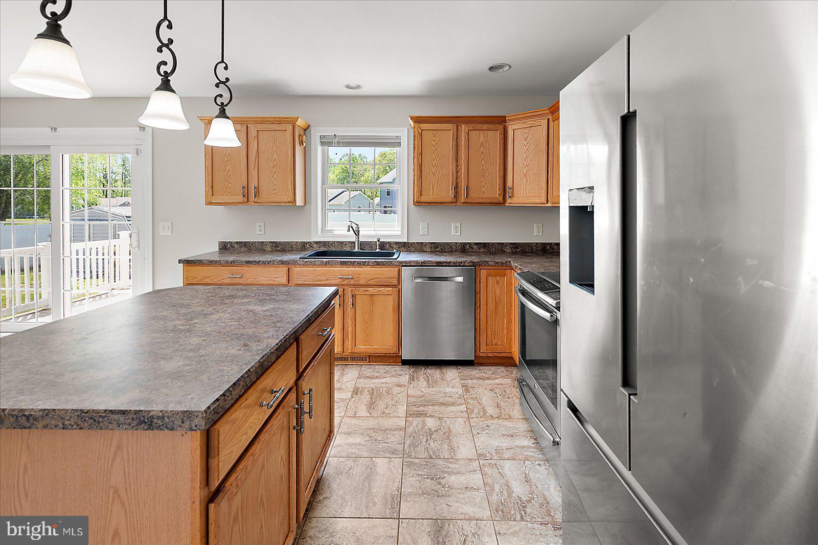 7109 ARCADIA CIRCLE