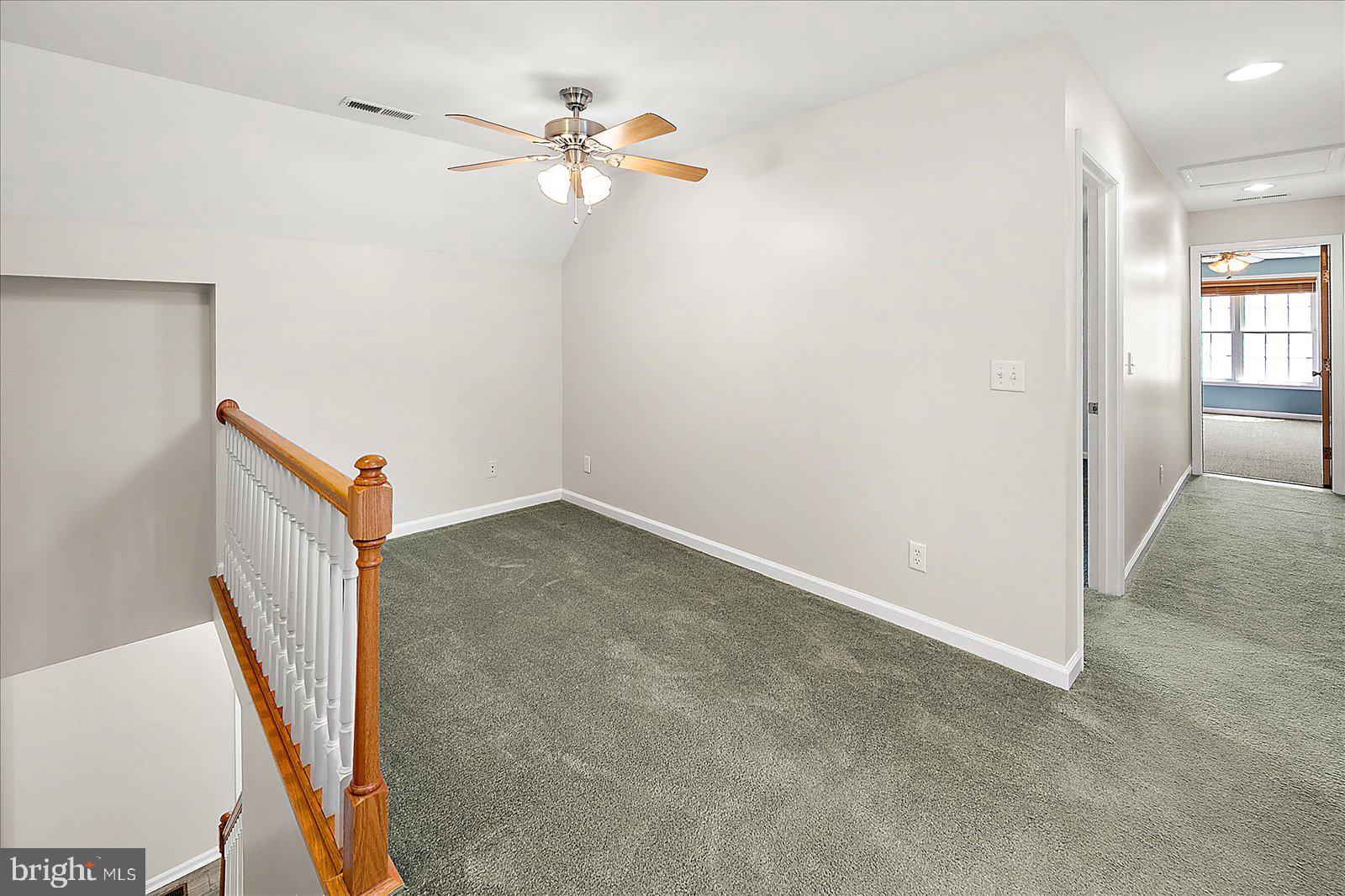 7109 ARCADIA CIRCLE