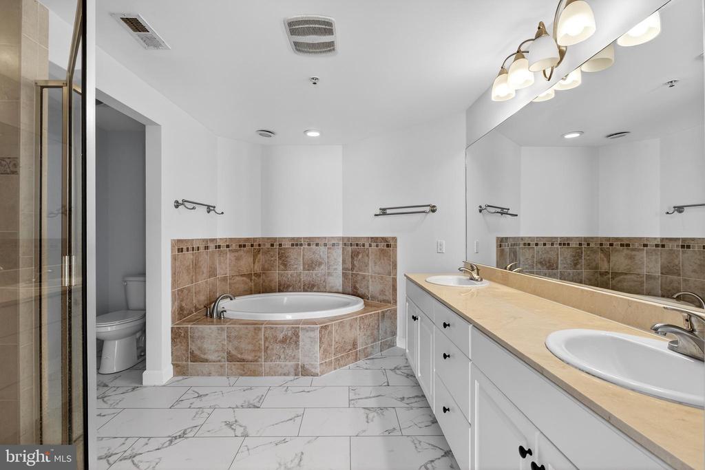 4601 COASTAL HIGHWAY Unit: 504