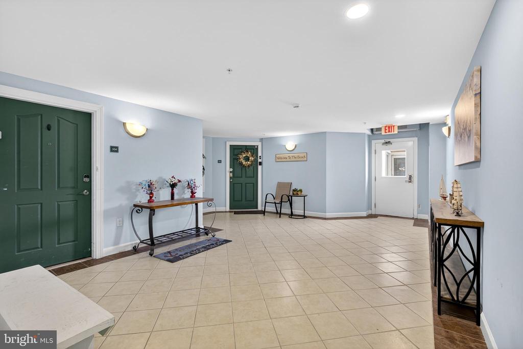 4601 COASTAL HIGHWAY Unit: 504