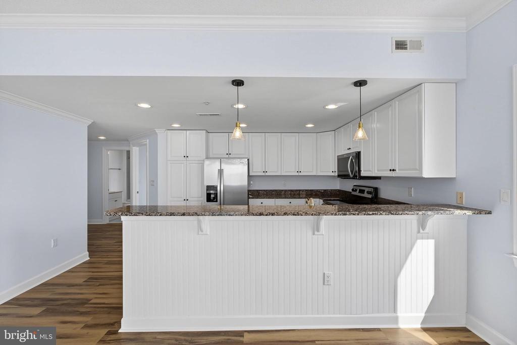 4601 COASTAL HIGHWAY Unit: 504