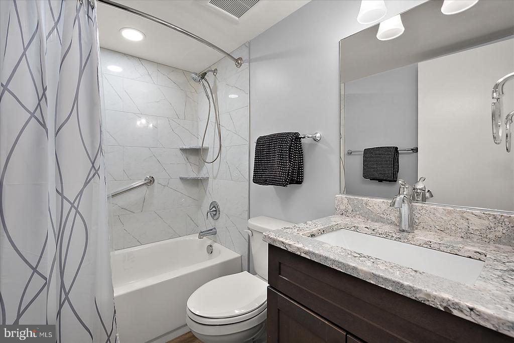11500 COASTAL HIGHWAY Unit: 112