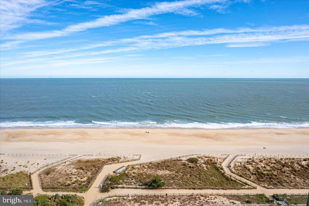 10900 COASTAL HIGHWAY 1102