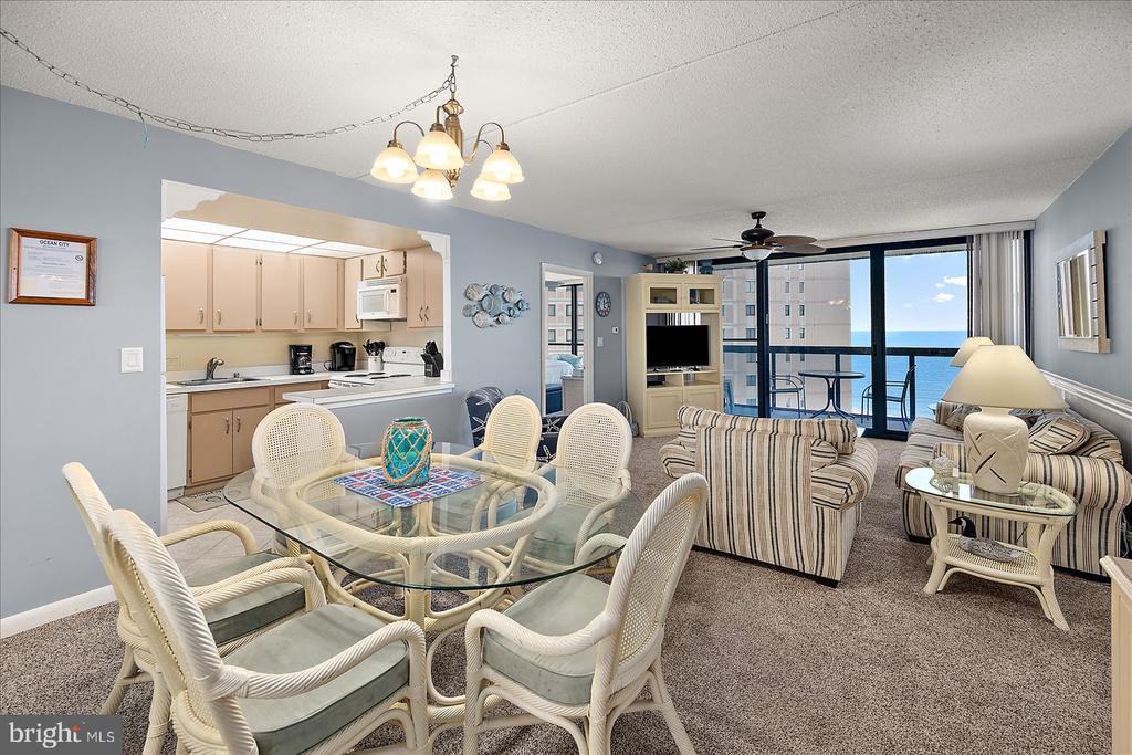 10900 COASTAL HIGHWAY 1102