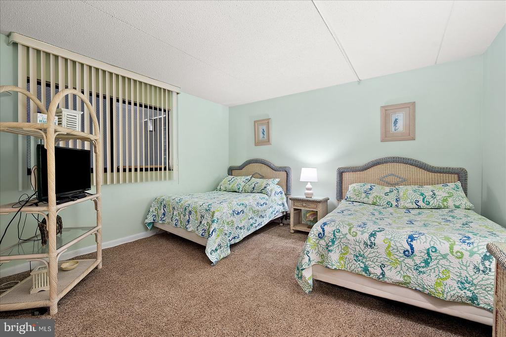 10900 COASTAL HIGHWAY 1102