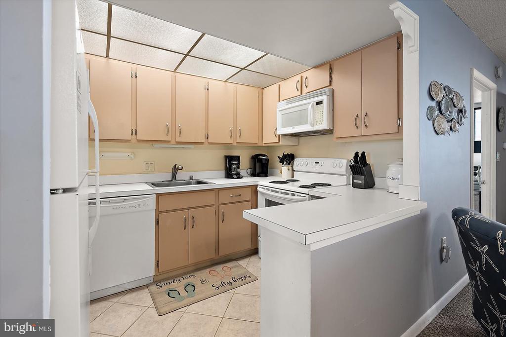 10900 COASTAL HIGHWAY 1102