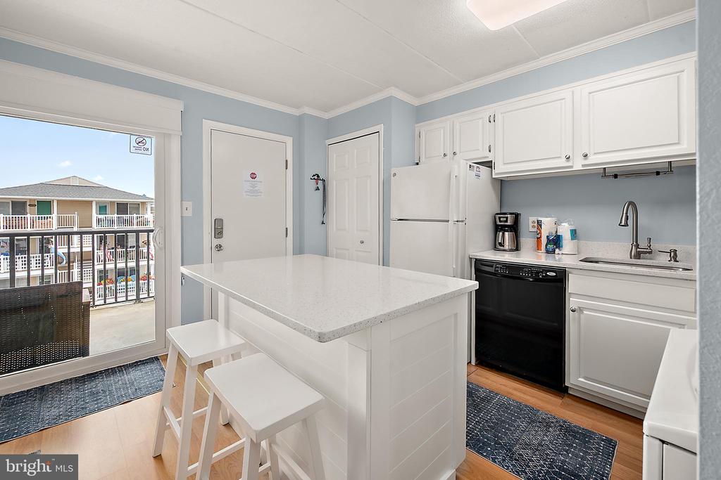 10 140TH STREET Unit: 301