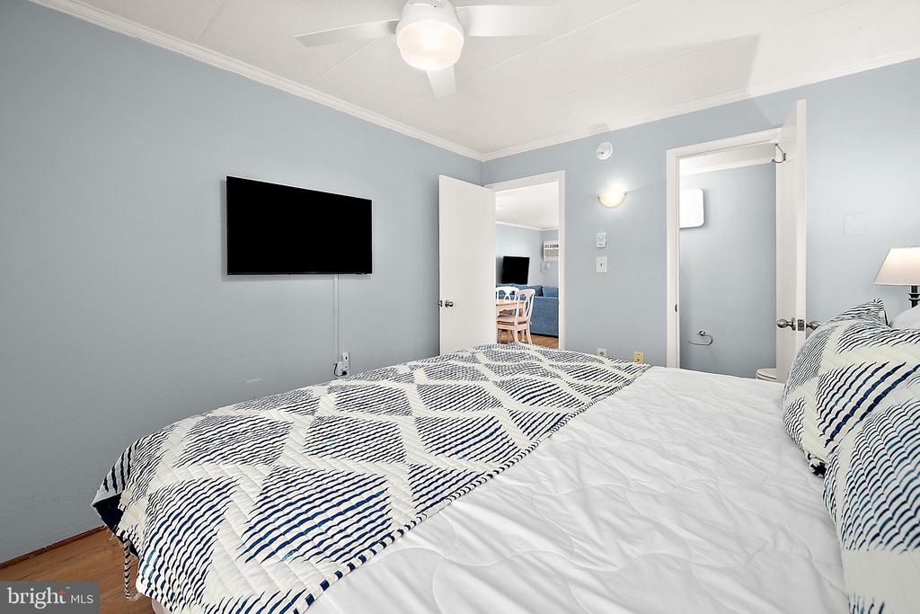 10 140TH STREET Unit: 301