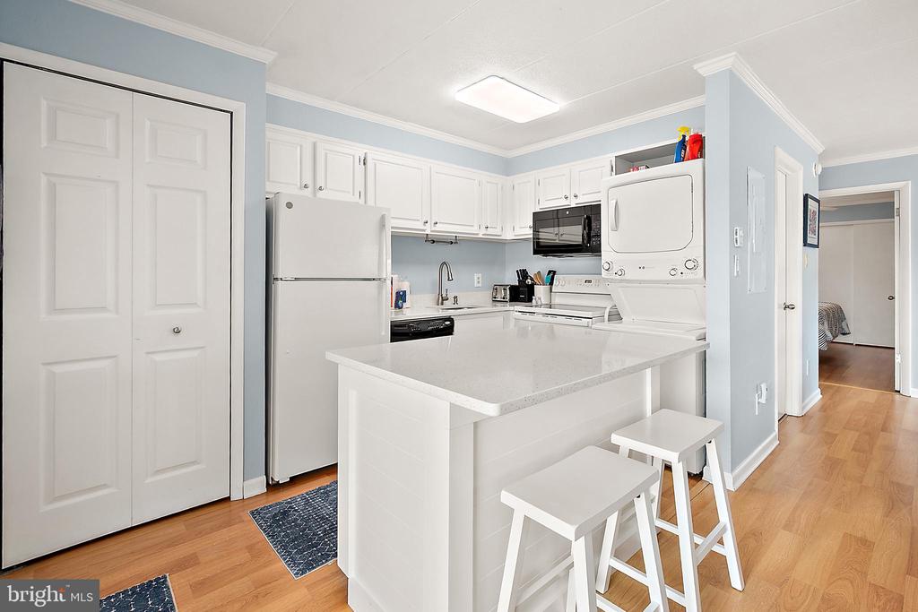 10 140TH STREET Unit: 301