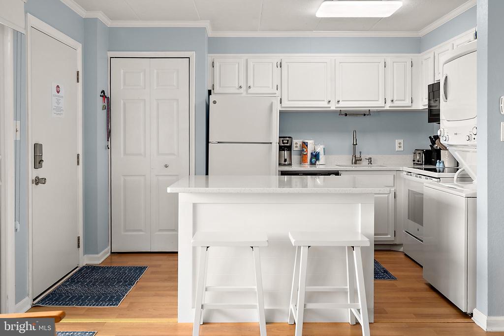 10 140TH STREET Unit: 301