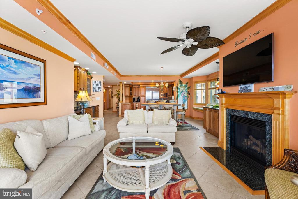 6301 ATLANTIC AVENUE Unit: 301 CARLY E