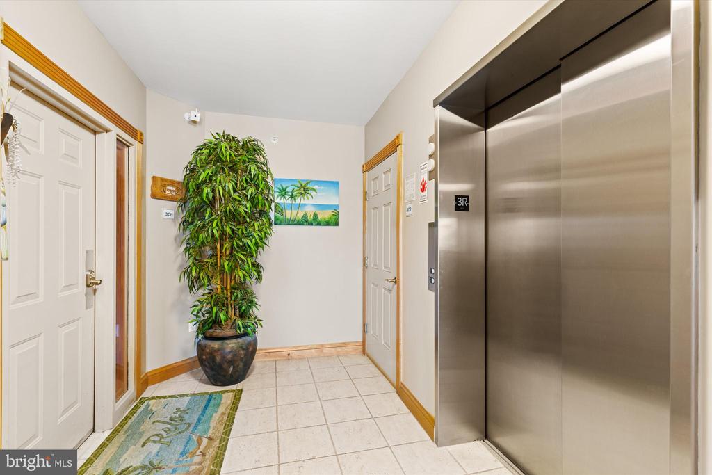 6301 ATLANTIC AVENUE Unit: 301 CARLY E