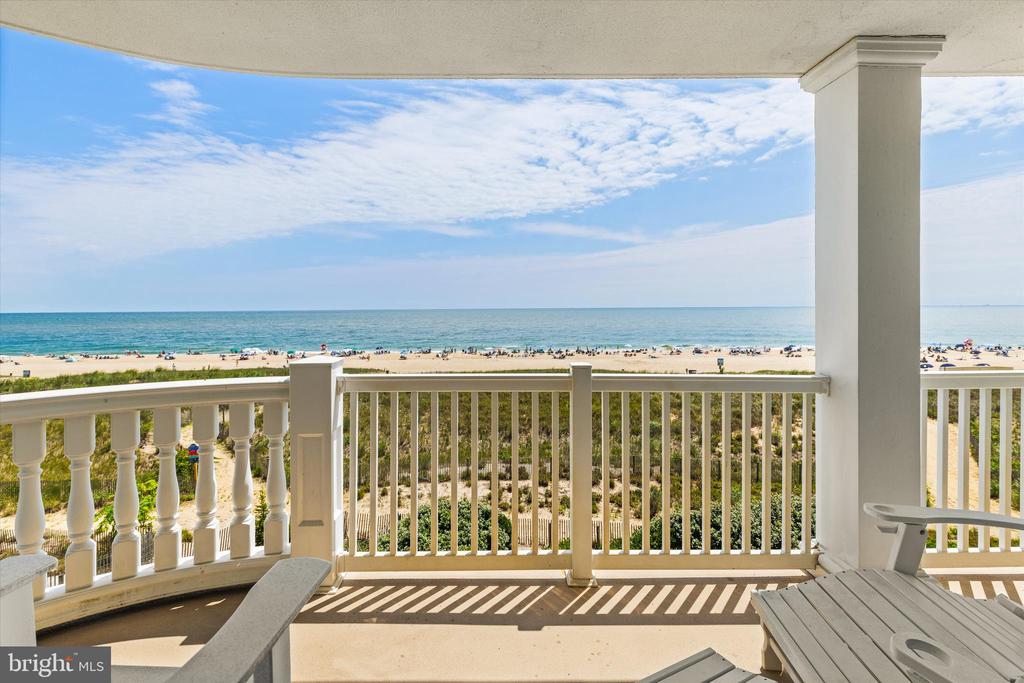 6301 ATLANTIC AVENUE Unit: 301 CARLY E