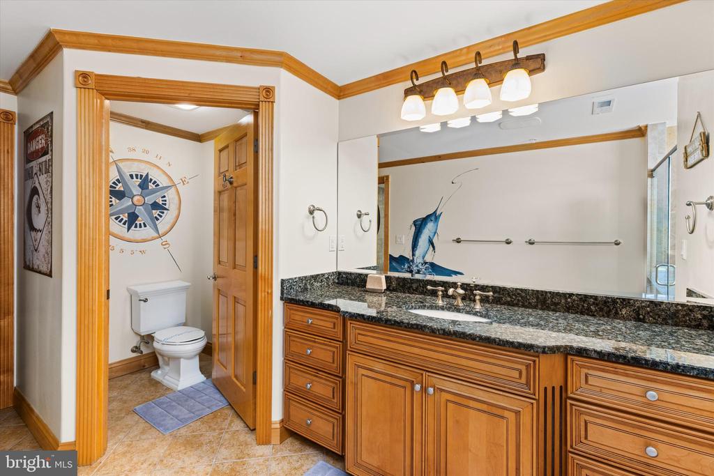 6301 ATLANTIC AVENUE Unit: 301 CARLY E