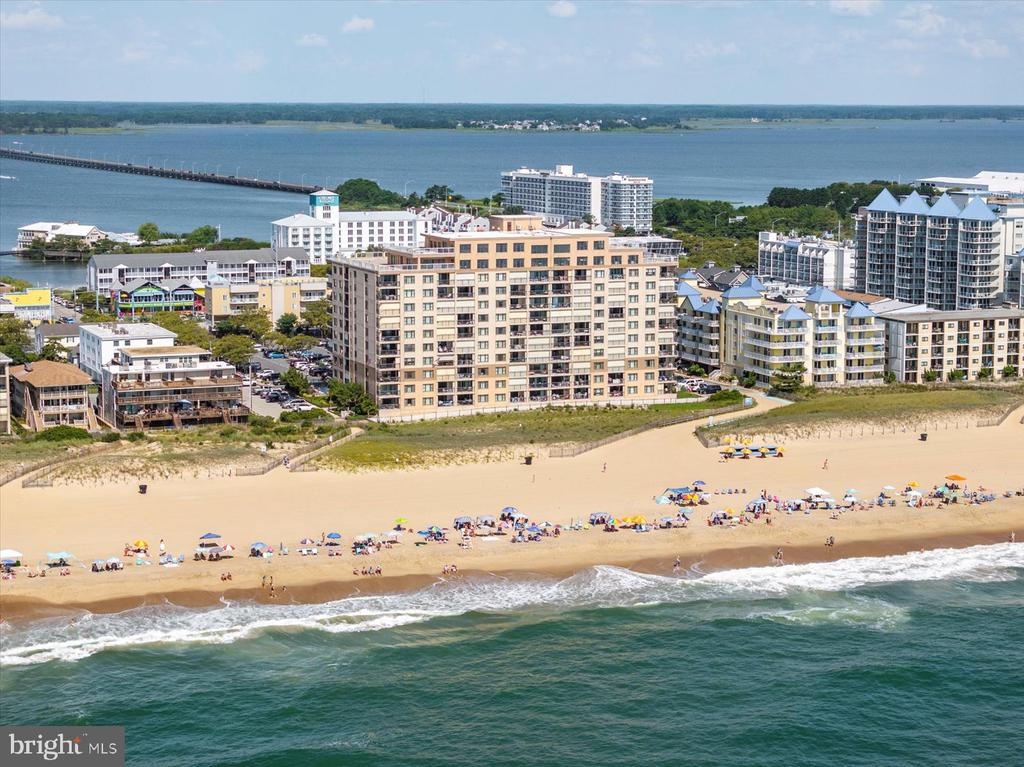 5801 ATLANTIC AVENUE Unit: 305