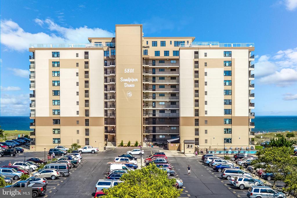 5801 ATLANTIC AVENUE Unit: 305