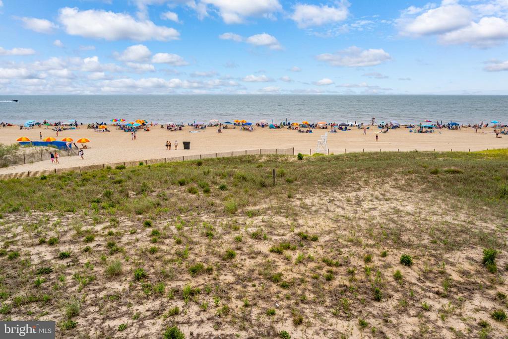 5801 ATLANTIC AVENUE Unit: 305