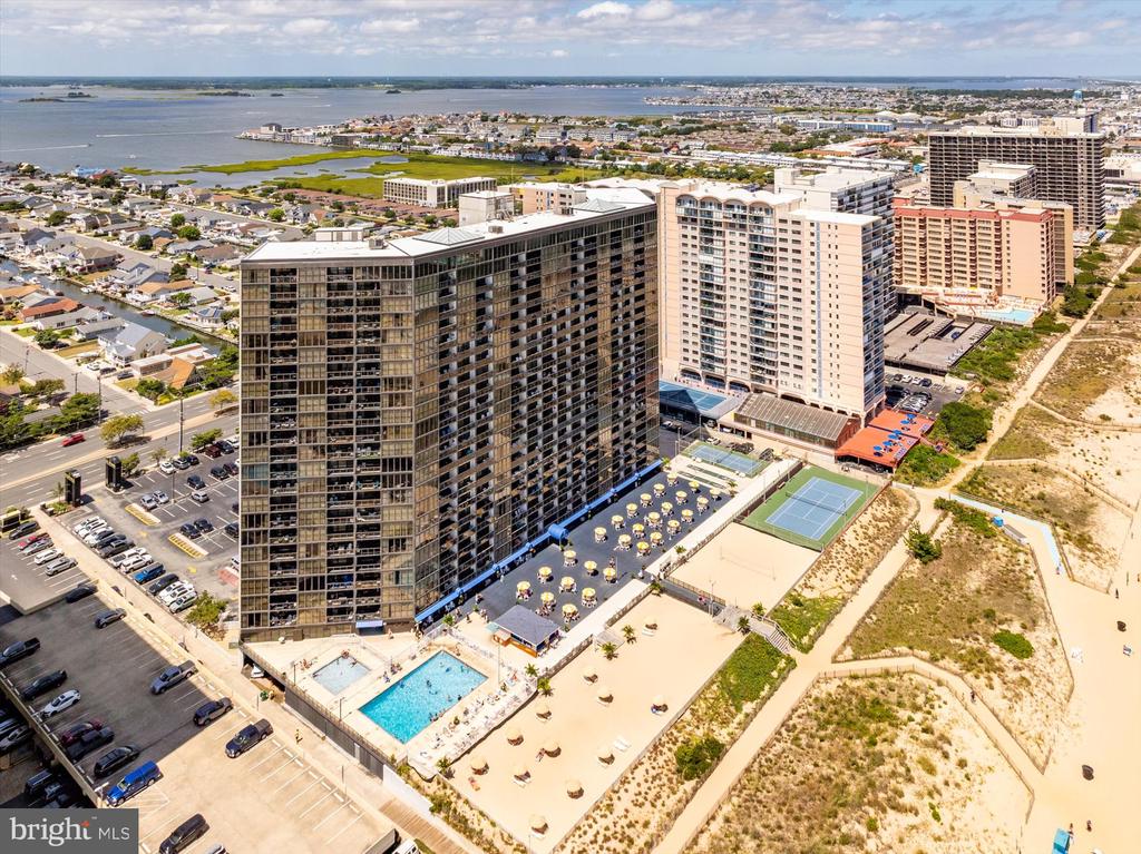 10900 COASTAL HIGHWAY Unit: 604