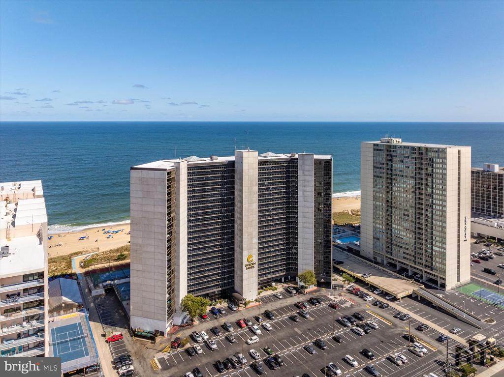 10900 COASTAL HIGHWAY Unit: 604