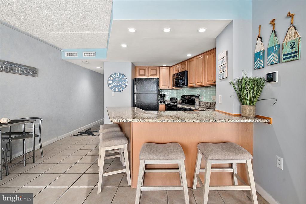 10900 COASTAL HIGHWAY Unit: 604