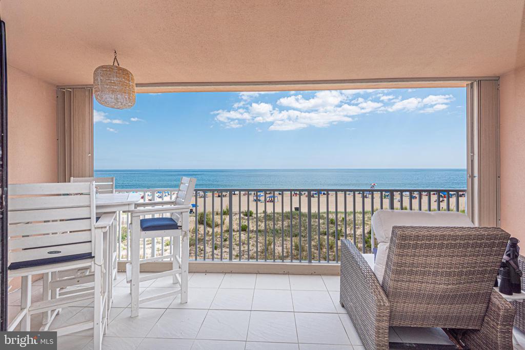 14106 WIGHT STREET Unit: 203