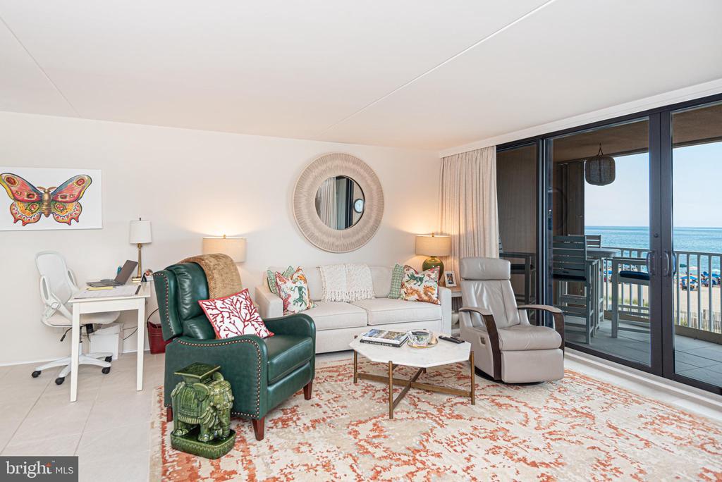 14106 WIGHT STREET Unit: 203
