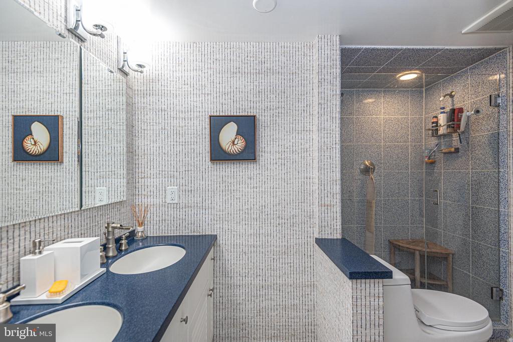 14106 WIGHT STREET Unit: 203