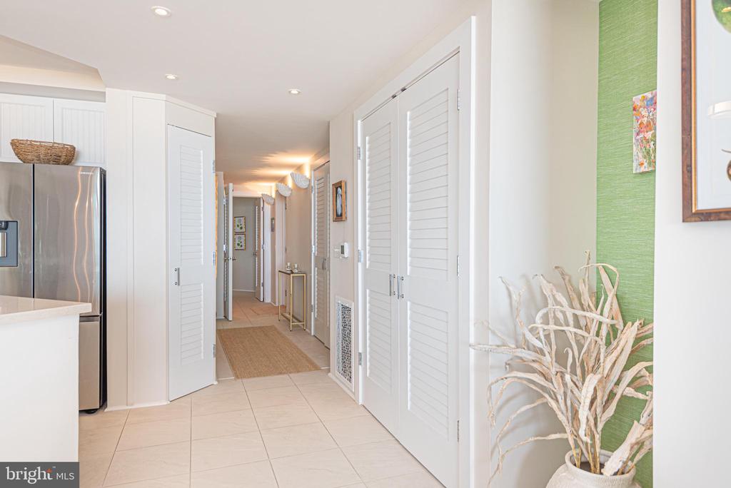 14106 WIGHT STREET Unit: 203