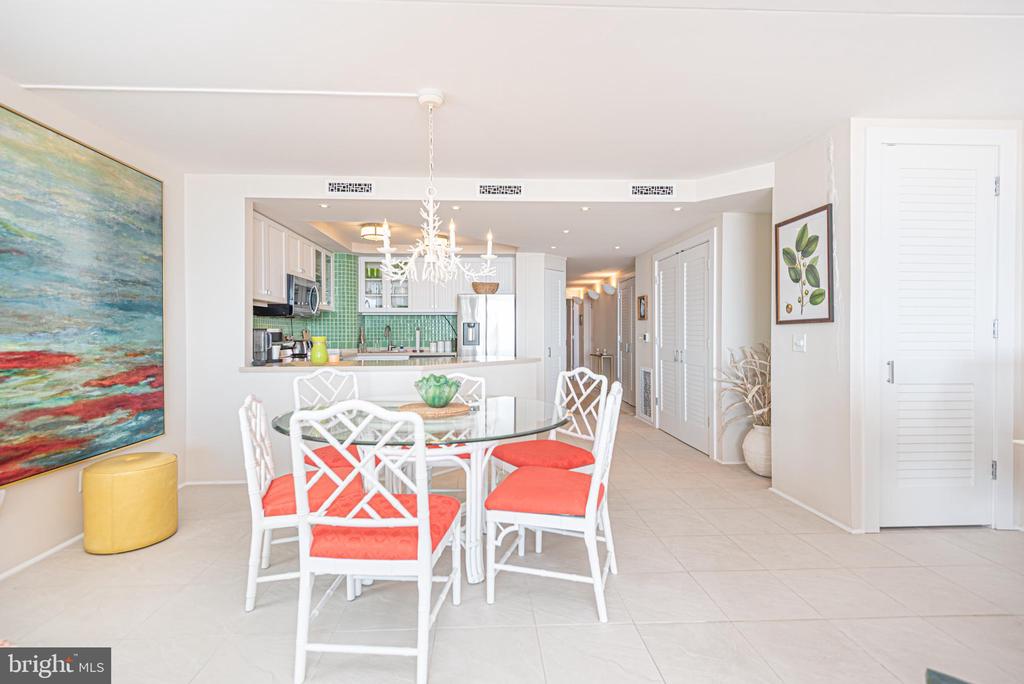 14106 WIGHT STREET Unit: 203
