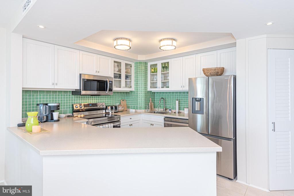 14106 WIGHT STREET Unit: 203