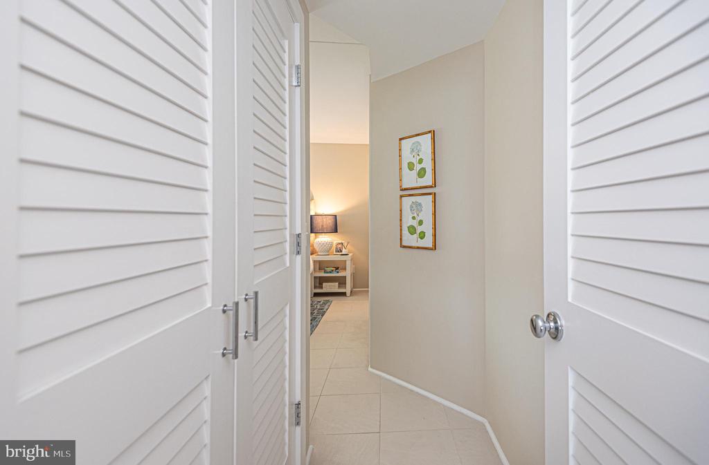 14106 WIGHT STREET Unit: 203