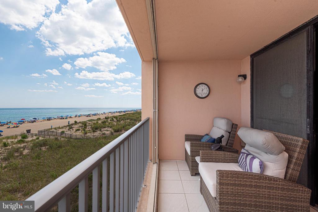 14106 WIGHT STREET Unit: 203