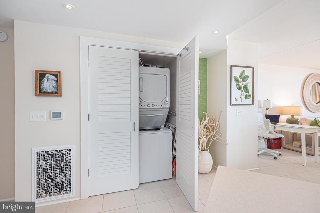 14106 WIGHT STREET Unit: 203