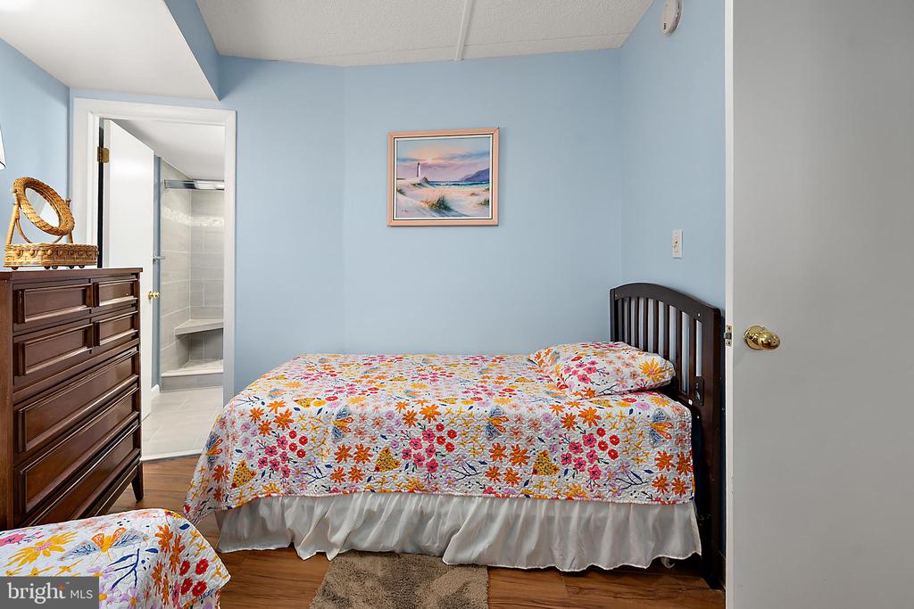 10900 COASTAL HIGHWAY Unit: 1712