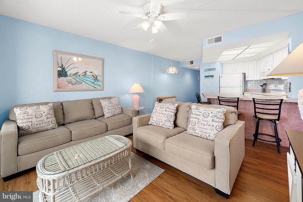 10900 COASTAL HIGHWAY Unit: 1712